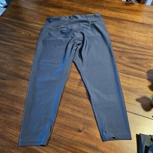 Obsession Women's Dark Teap Capri Legging Size L